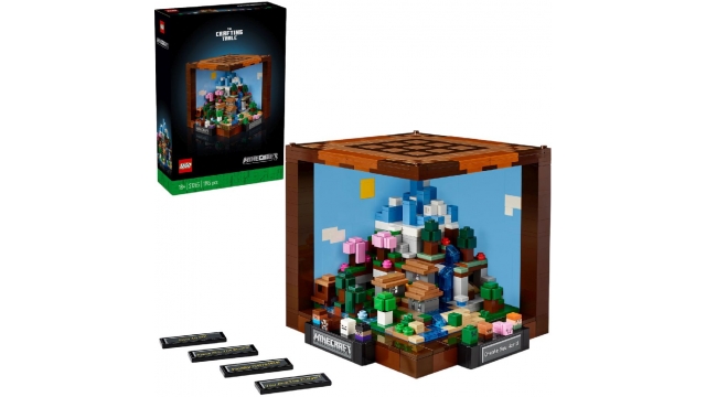 Lego Minecraft 21265 The Crafting Table